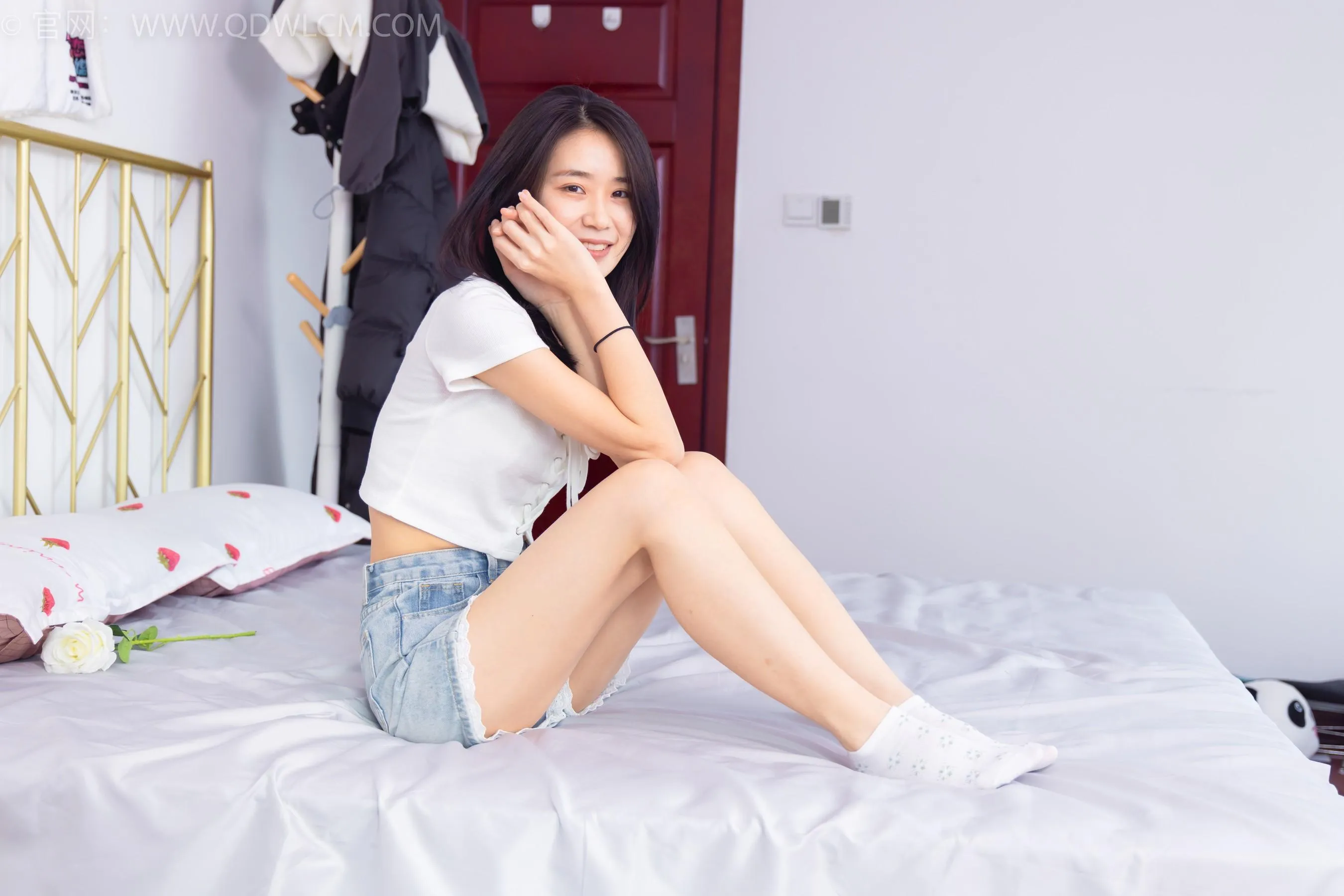 物恋传媒 NO.1552 菜菜-白色的花 [178P]插图3